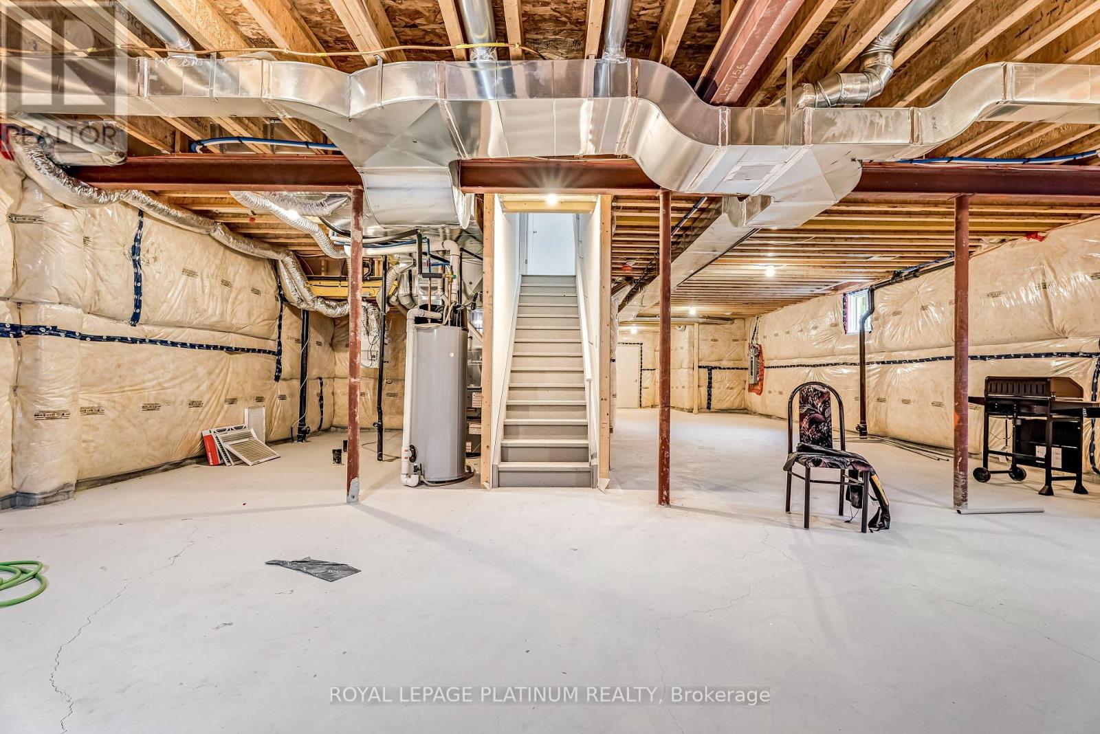 49 Westlake Crescent, Bradford West Gwillimbury (Bradford), Ontario  L3Z 4K4 - Photo 38 - N12703614