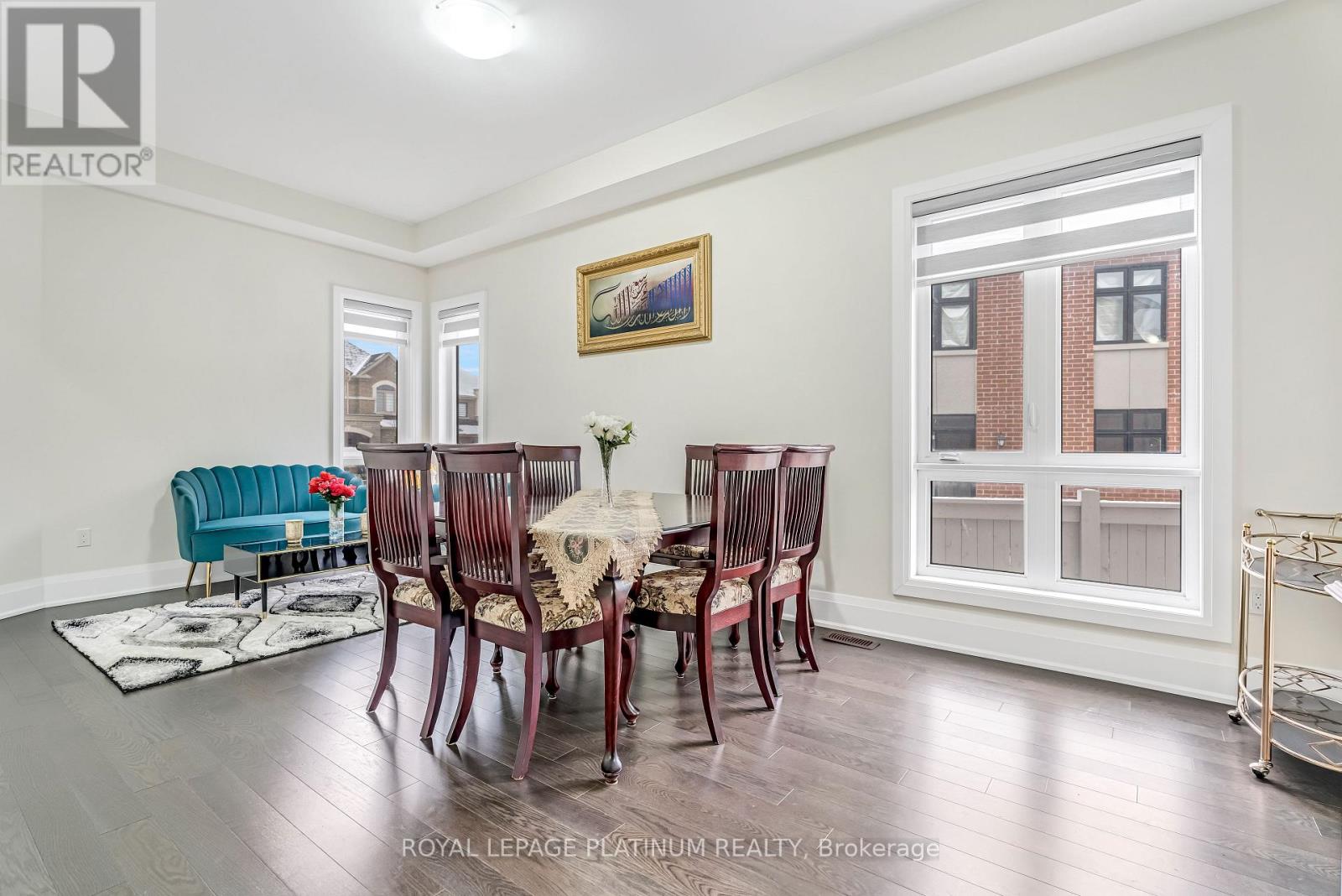 49 Westlake Crescent, Bradford West Gwillimbury (Bradford), Ontario  L3Z 4K4 - Photo 7 - N12703614