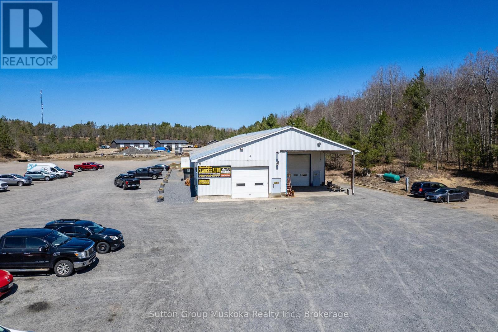 492 Old Ferguson Road E, Huntsville, Ontario  P1H 2J2 - Photo 5 - X12703714