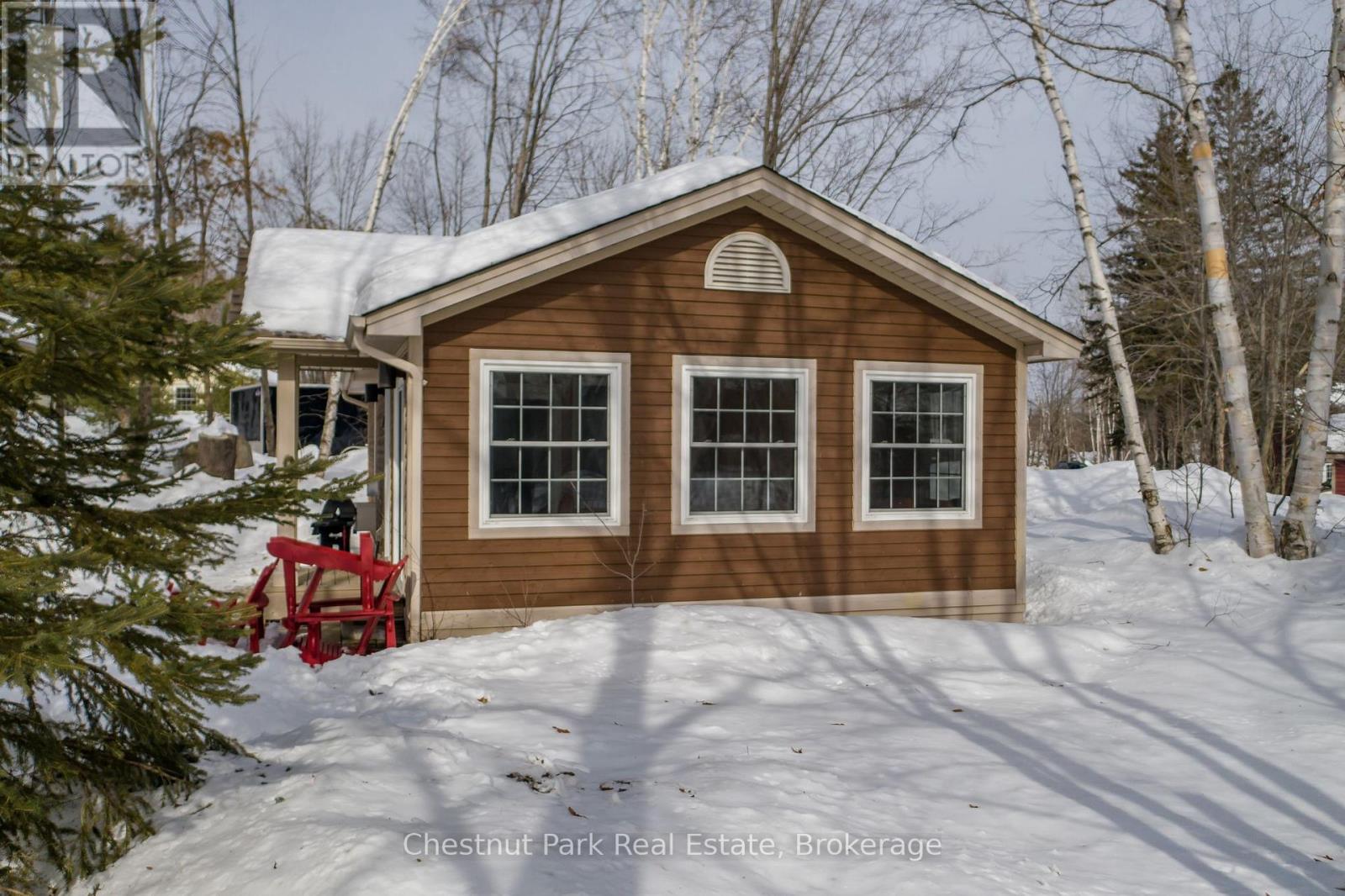 105-10 - 1052 Rat Bay Road, Lake Of Bays (Franklin), Ontario  P1H 2J6 - Photo 4 - X12703748