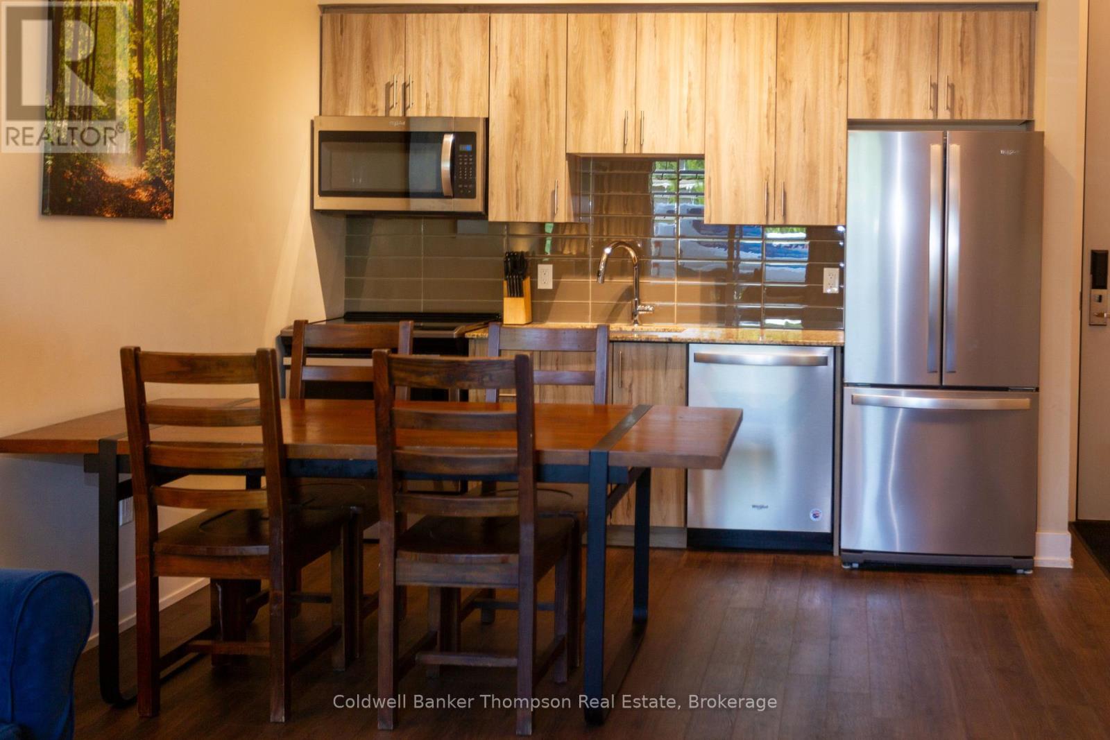 110 - 25 Pen Lake Point Road, Huntsville, Ontario  P1H 1A9 - Photo 23 - X12703820