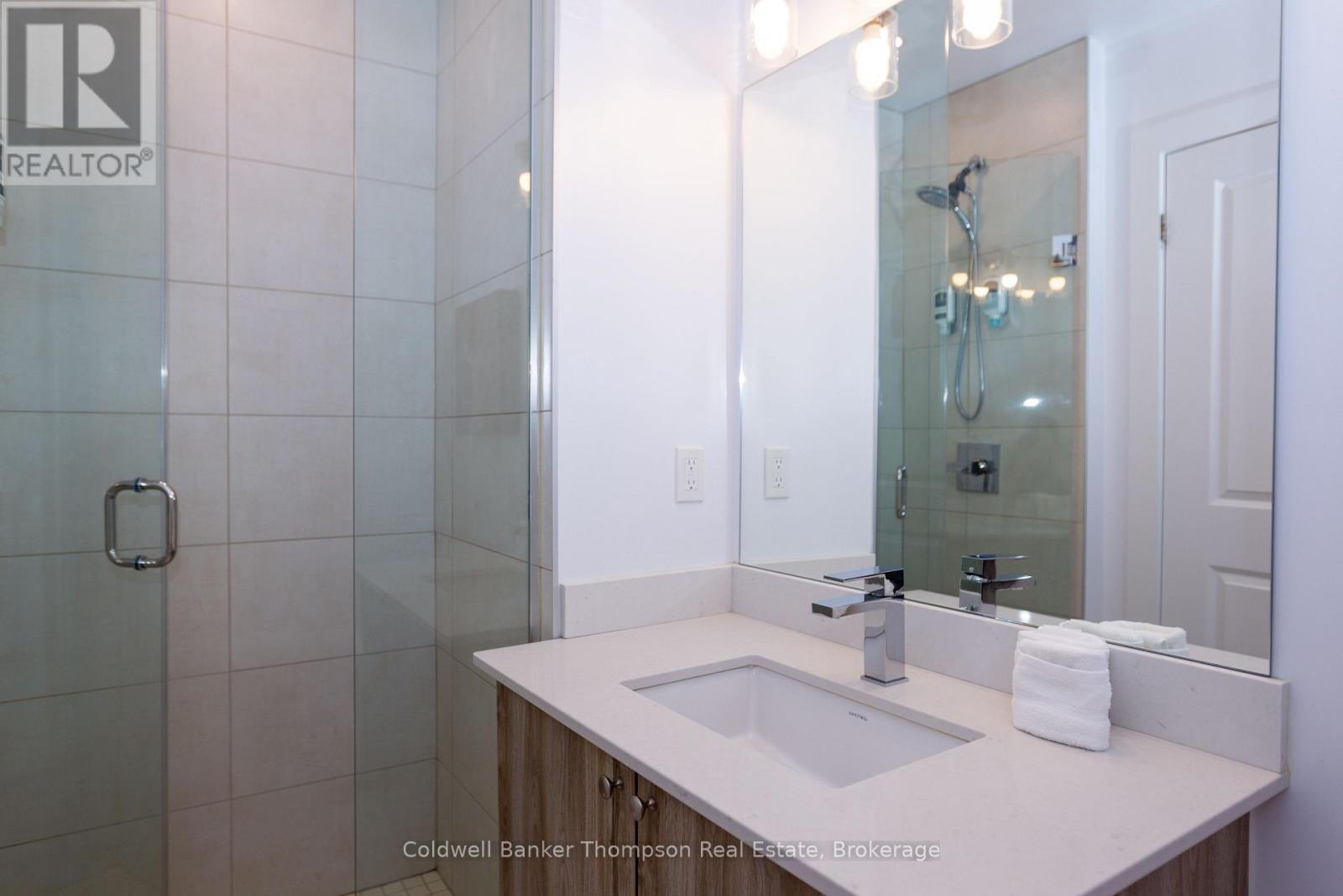 110 - 25 Pen Lake Point Road, Huntsville, Ontario  P1H 1A9 - Photo 25 - X12703820