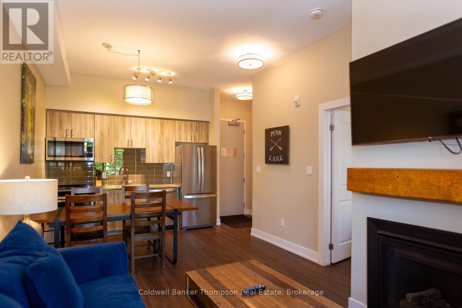 110 - 25 Pen Lake Point Road, Huntsville, Ontario  P1H 1A9 - Photo 5 - X12703820