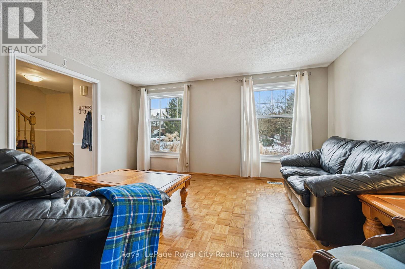 361 Ironwood Road, Guelph (Kortright West), Ontario  N1G 3P2 - Photo 6 - X12703864