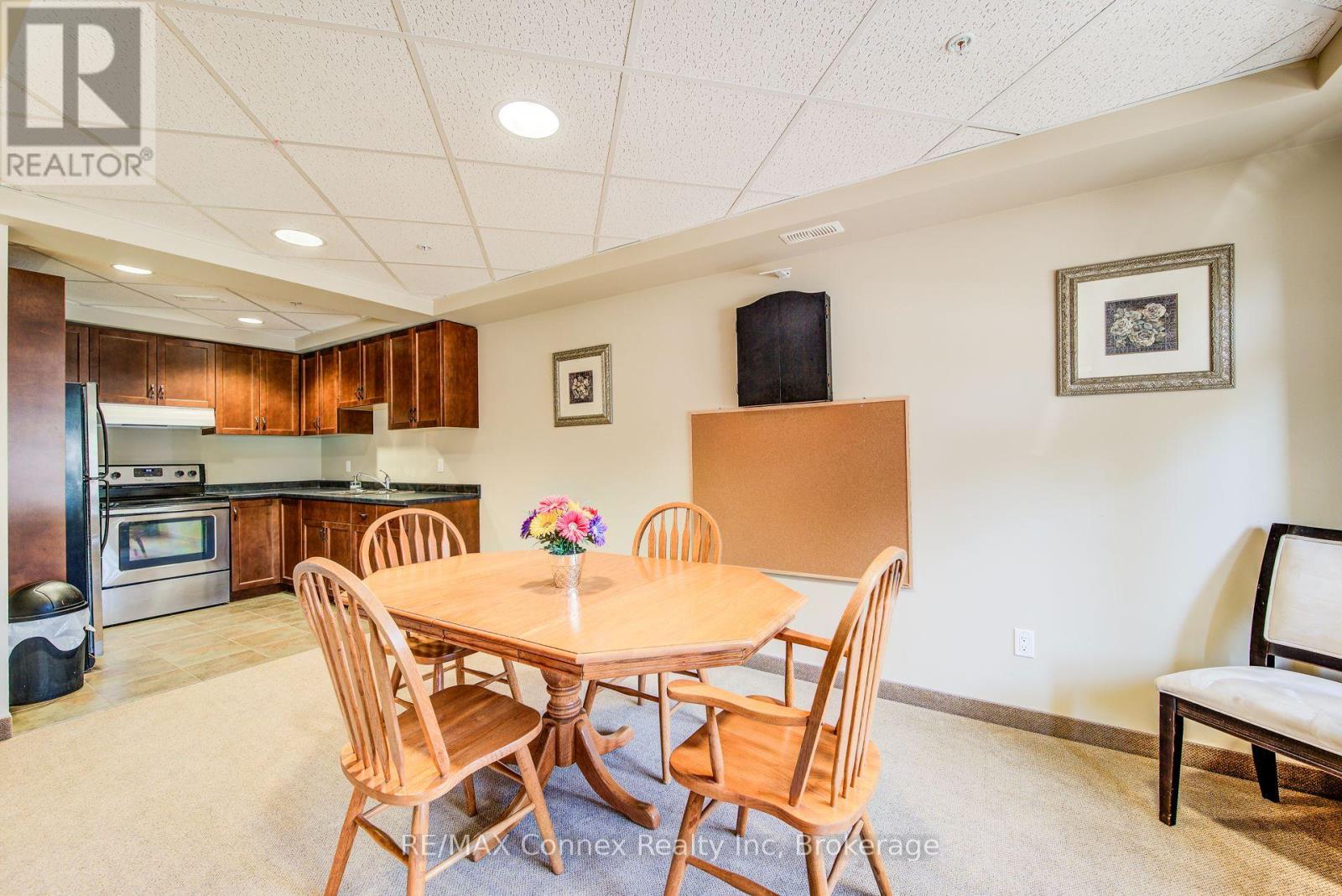 214 - 245 Scotland Street, Centre Wellington (Fergus), Ontario  N1M 0B5 - Photo 34 - X12703868