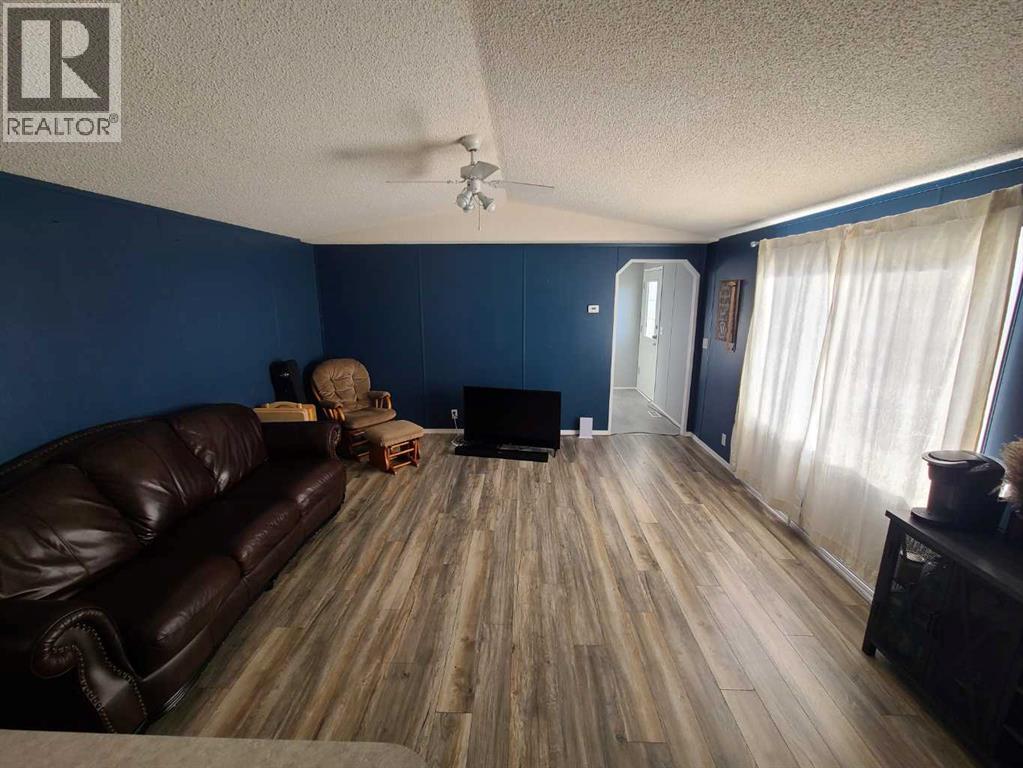 5216 46 Street, Grimshaw, Alberta  T0H 1W0 - Photo 6 - A2264813