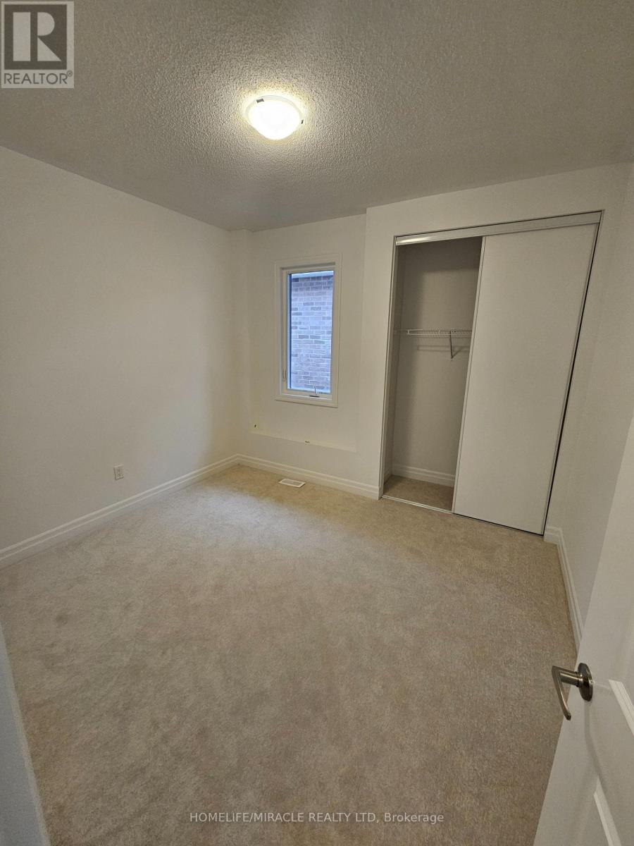 1307 Lily Crescent, Milton, Ontario  L9E 2B7 - Photo 27 - W12703514