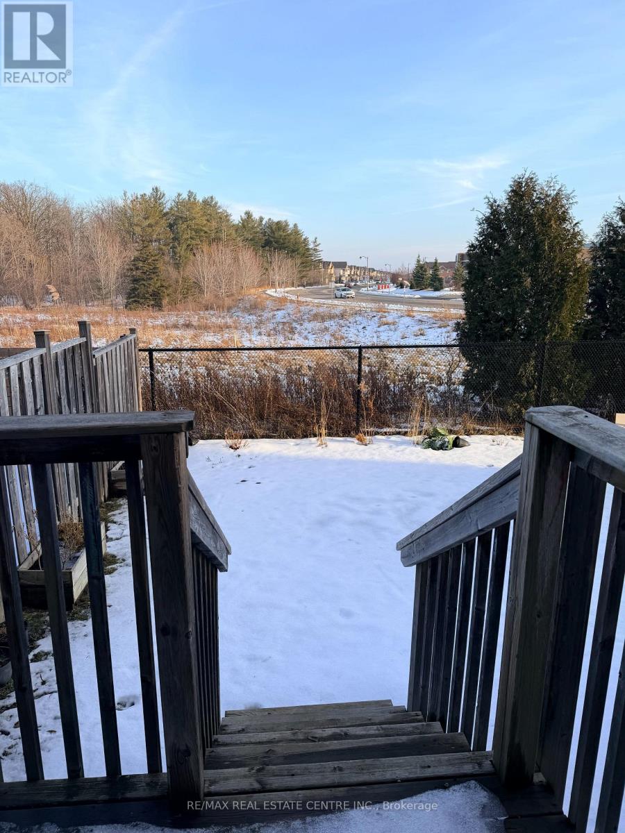 44 - 745 Farmstead Drive, Milton, Ontario  L9T 8B1 - Photo 10 - W12703532