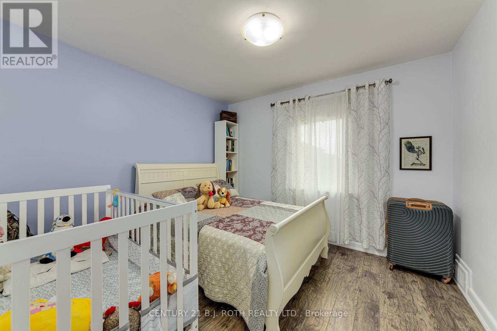 193 Epsom Downs Drive, Toronto, Ontario  M3M 1S8 - Photo 25 - W12703552