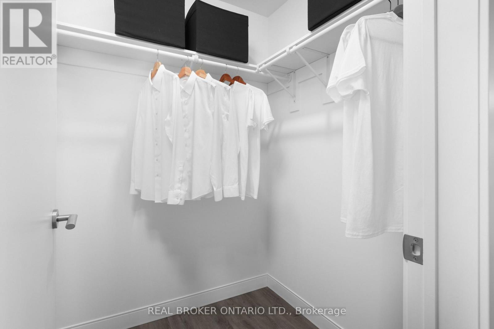 606 - 100 Manett Crescent, Brampton, Ontario  L6X 4P7 - Photo 11 - W12703588