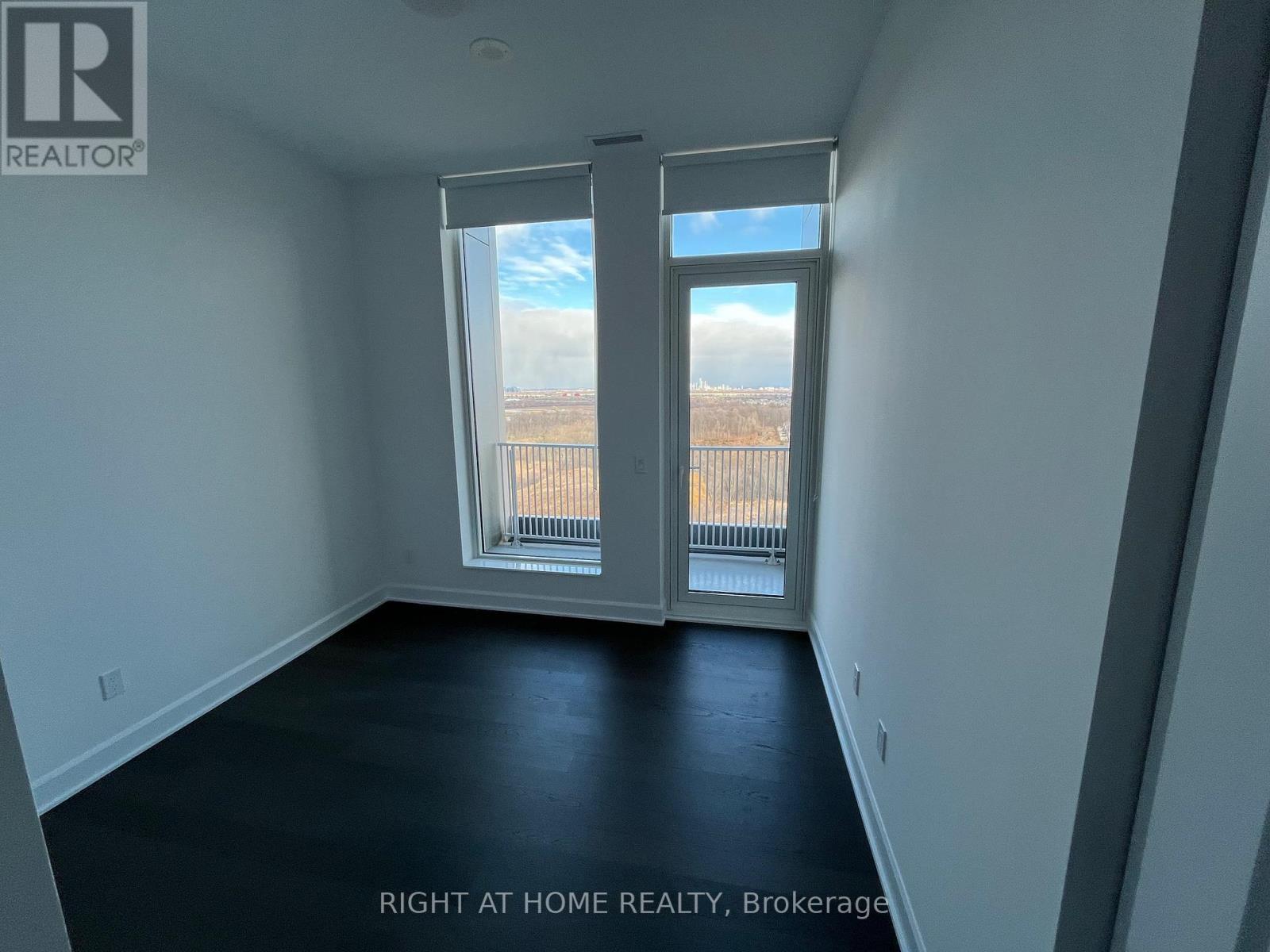 2008 - 3240 William Coltson Avenue, Oakville, Ontario  L6H 8C8 - Photo 10 - W12703624