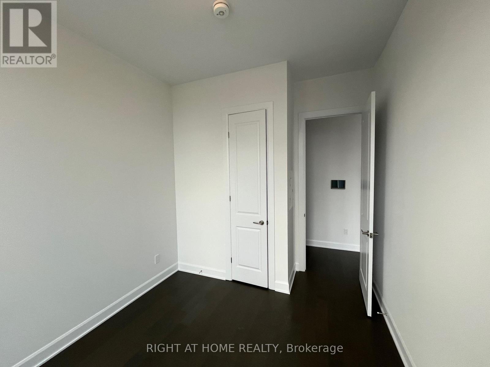 2008 - 3240 William Coltson Avenue, Oakville, Ontario  L6H 8C8 - Photo 14 - W12703624