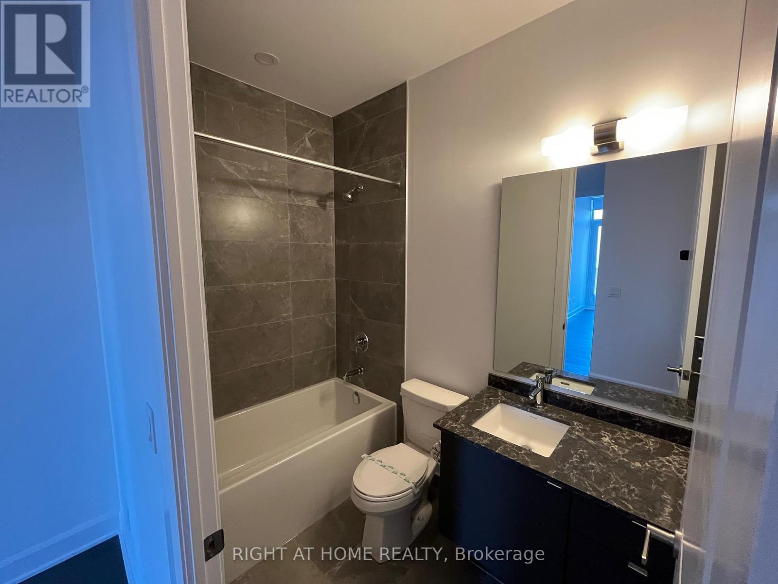 2008 - 3240 William Coltson Avenue, Oakville, Ontario  L6H 8C8 - Photo 15 - W12703624