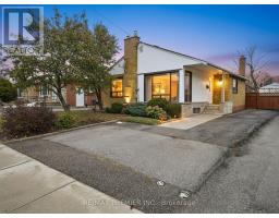 30 MONCRIEFF DRIVE, Toronto, Ontario