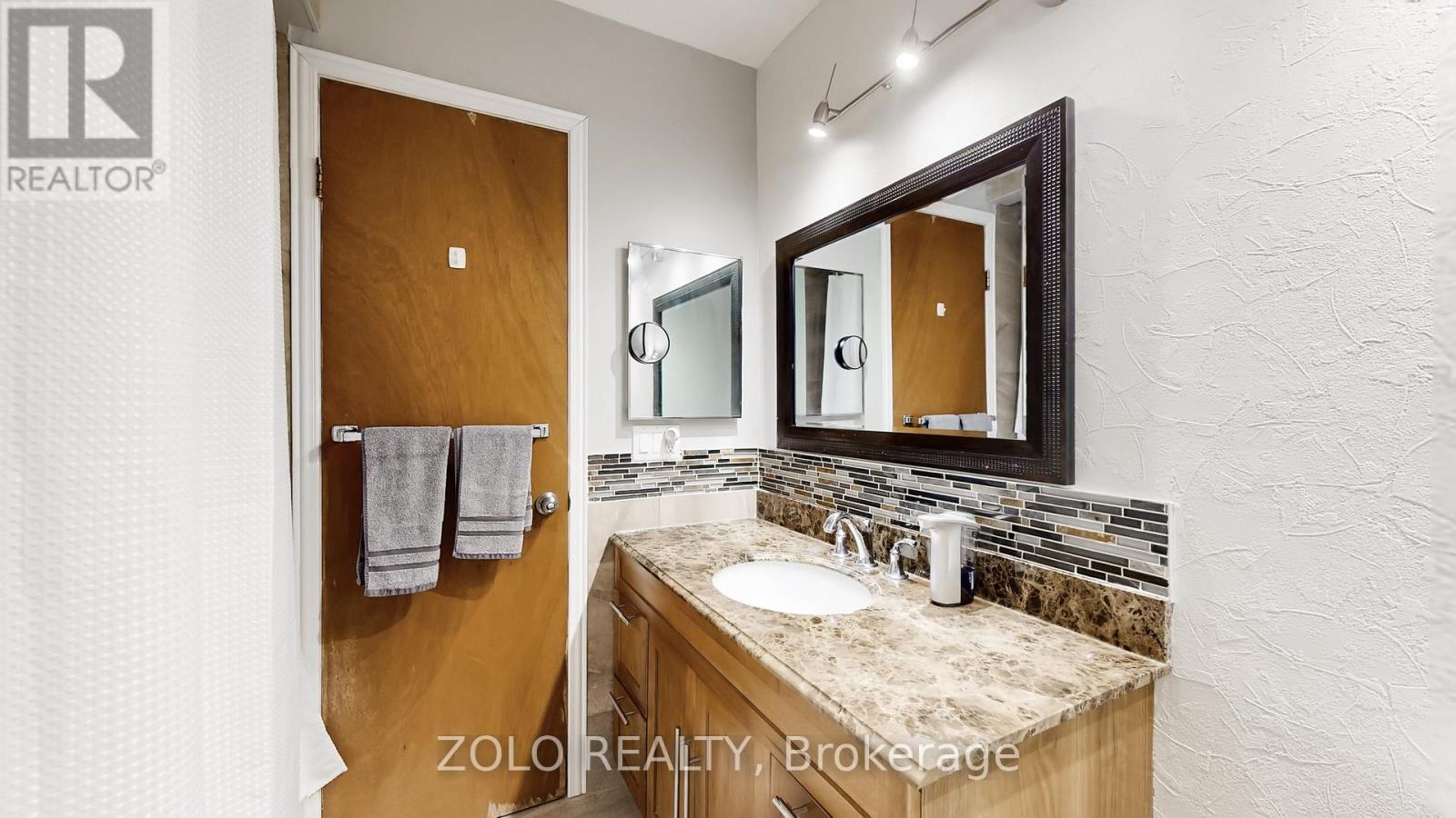 26 Cardwell Street, Orangeville, Ontario  L9W 2V6 - Photo 27 - W12703648