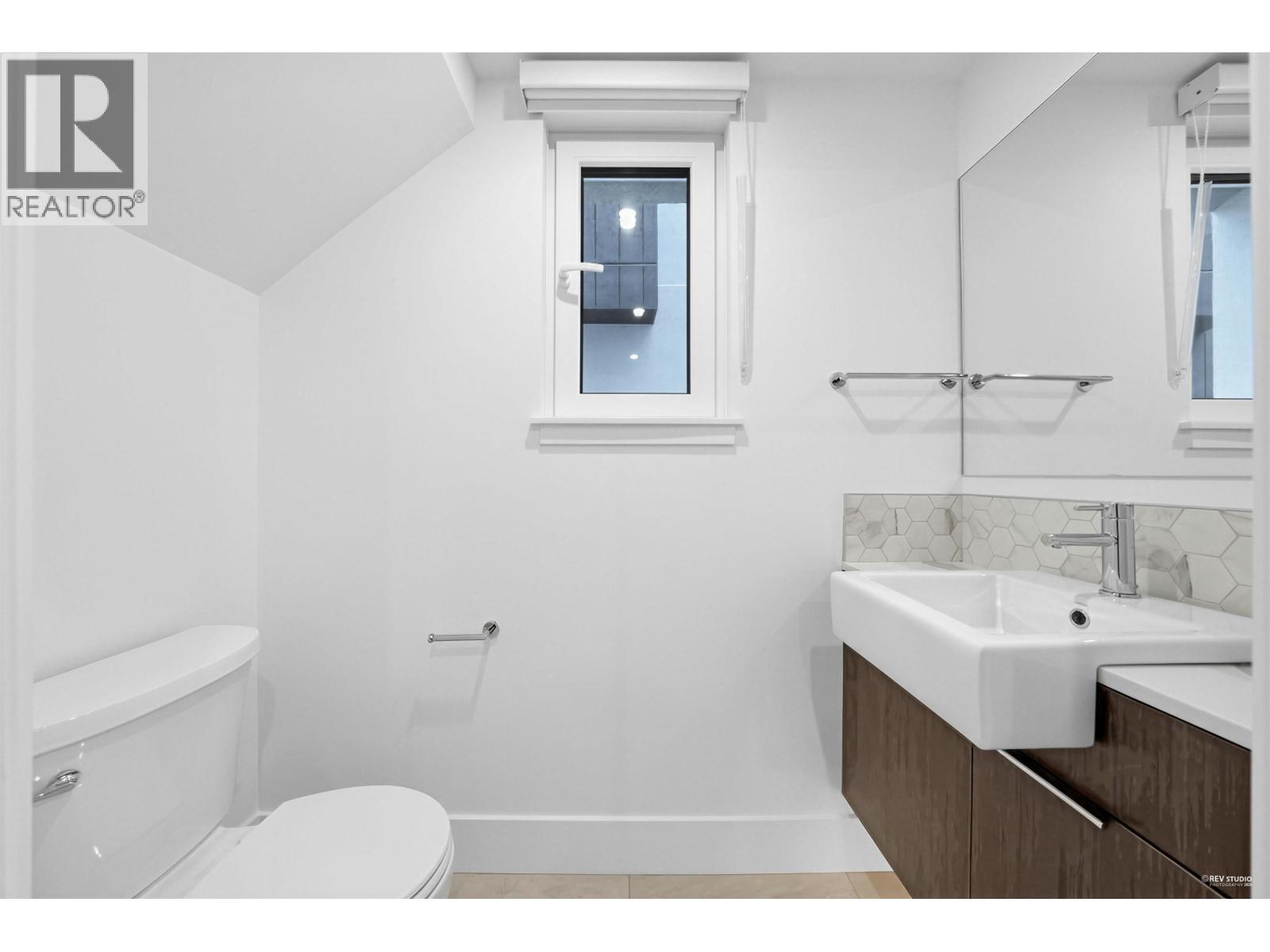 2071 E 1st Avenue, Vancouver, British Columbia  V5N 1B6 - Photo 30 - R3049914