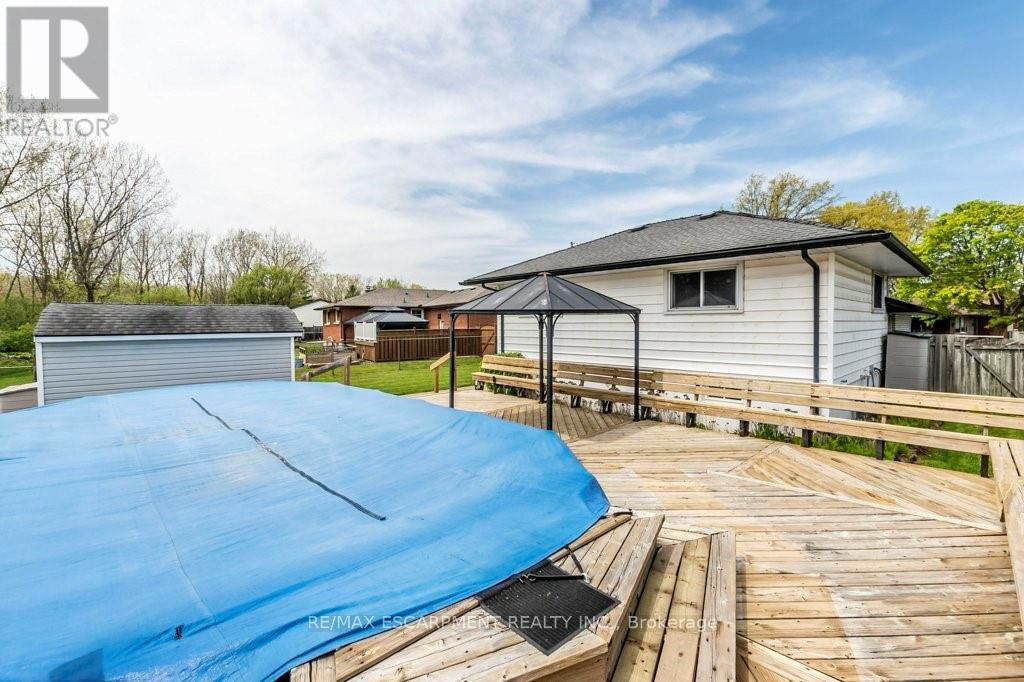 30 Terrace Avenue, Welland, Ontario  L3C 2C4 - Photo 15 - X12703566