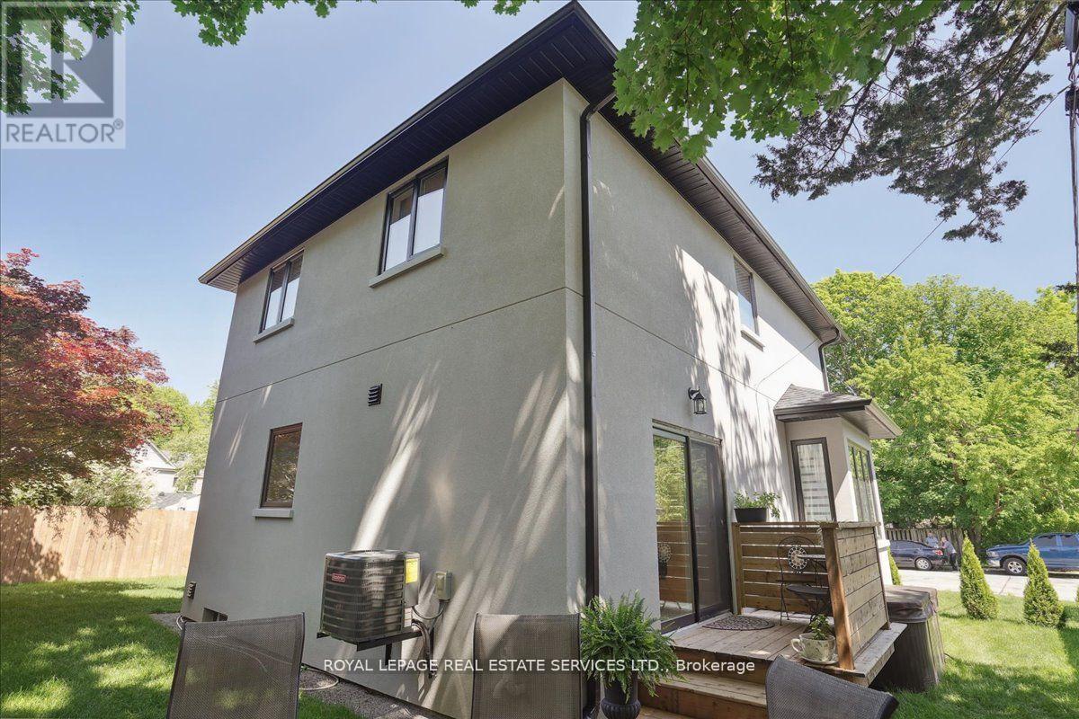 24 Peel Street N, Hamilton, Ontario  L9H 2Z9 - Photo 39 - X12703626