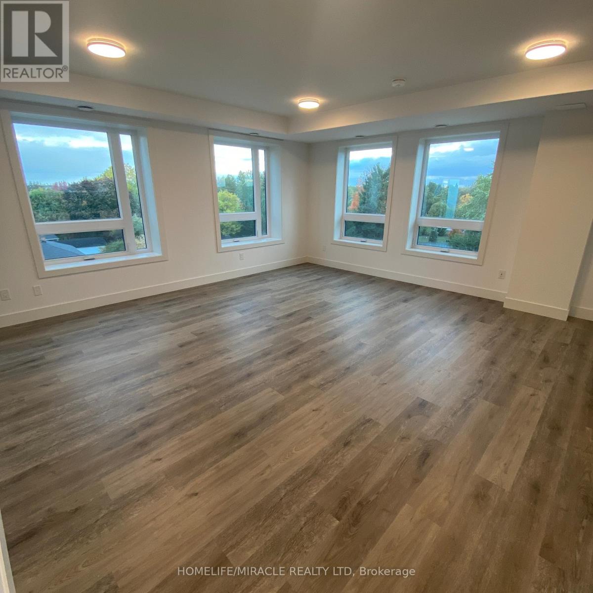 401 - 26 Lowes Road W, Guelph, Ontario  N1G 4X2 - Photo 14 - X12703636