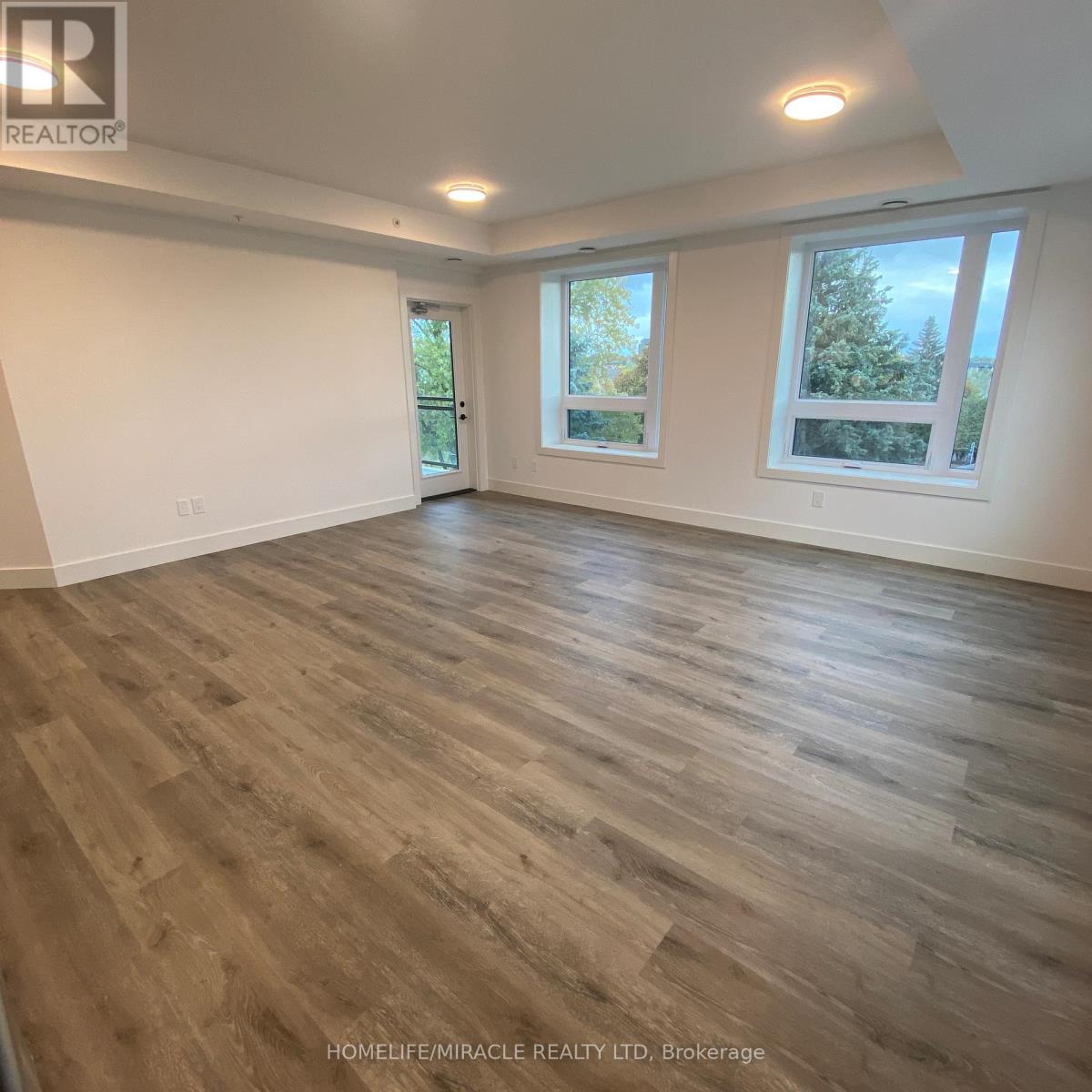 401 - 26 Lowes Road W, Guelph, Ontario  N1G 4X2 - Photo 17 - X12703636