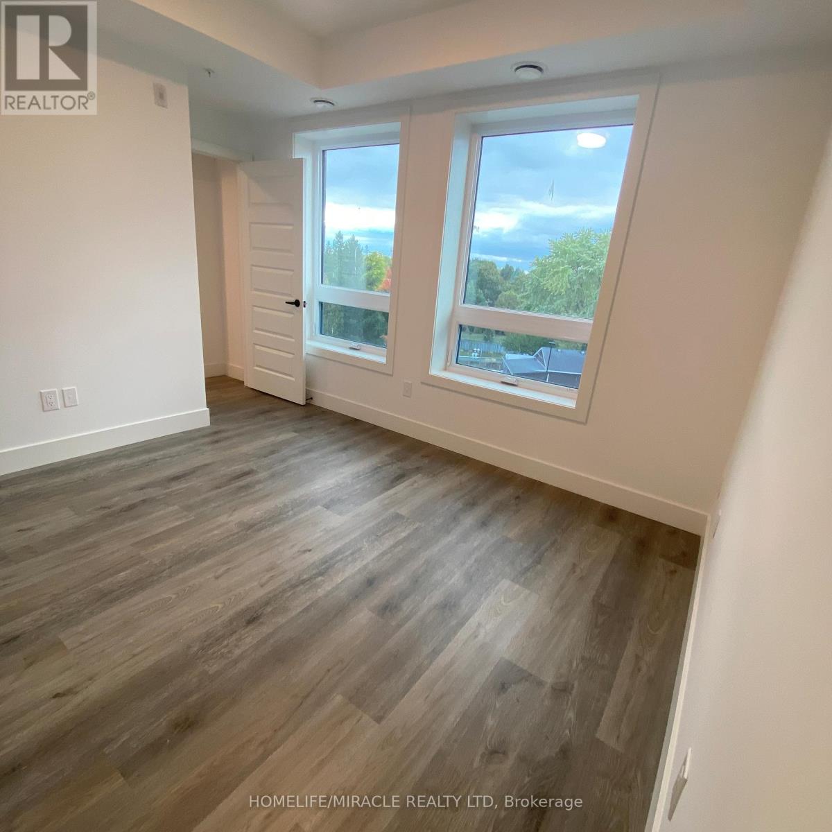 401 - 26 Lowes Road W, Guelph, Ontario  N1G 4X2 - Photo 22 - X12703636