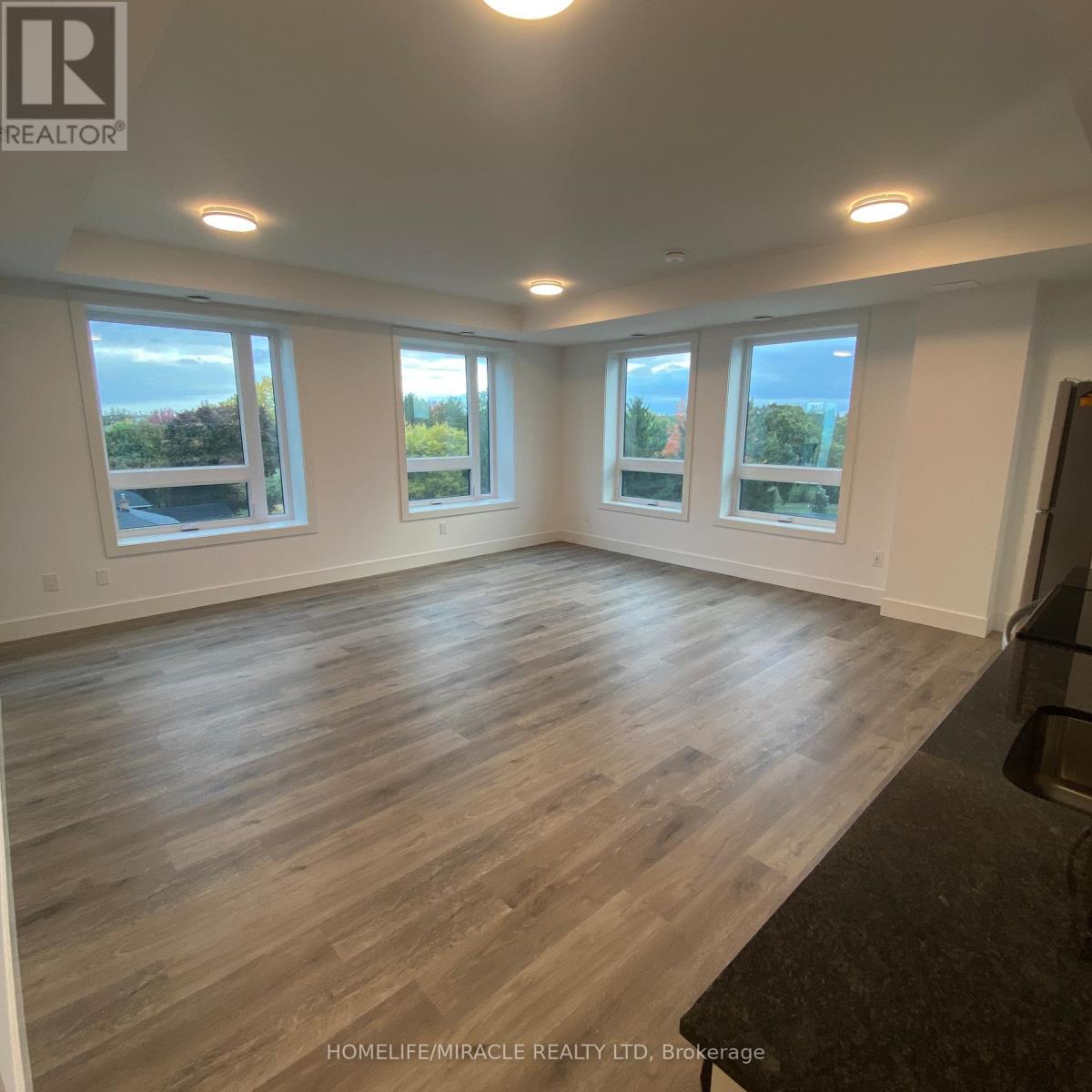 401 - 26 Lowes Road W, Guelph, Ontario  N1G 4X2 - Photo 29 - X12703636