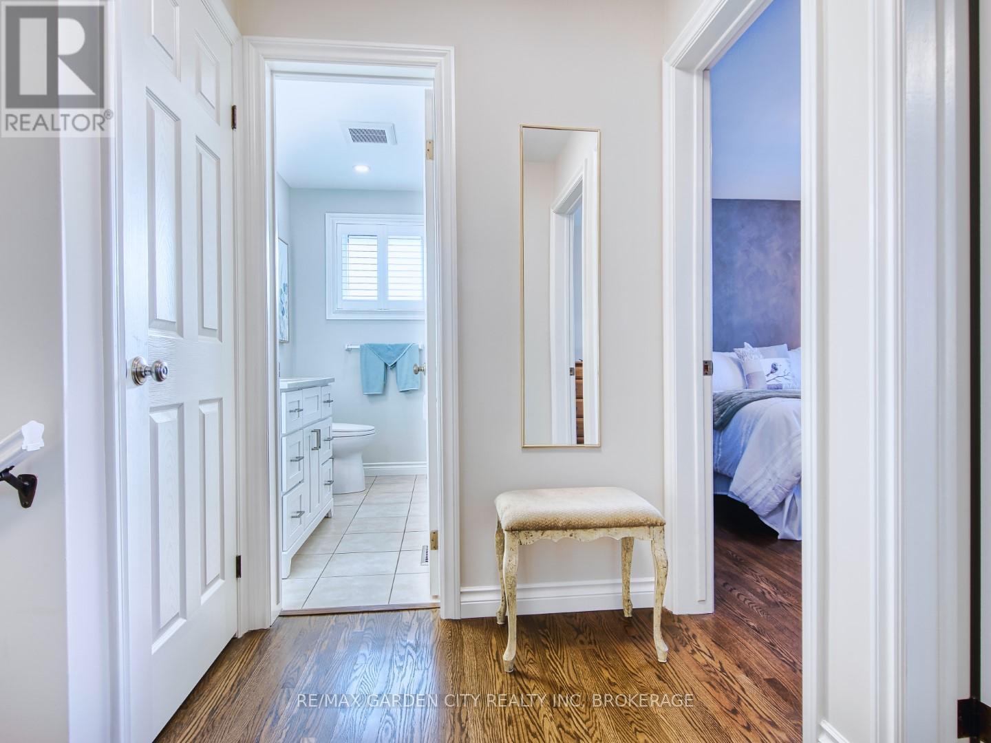 9 Royal Oak Drive, St. Catharines, Ontario  L2N 4B7 - Photo 18 - X12703762