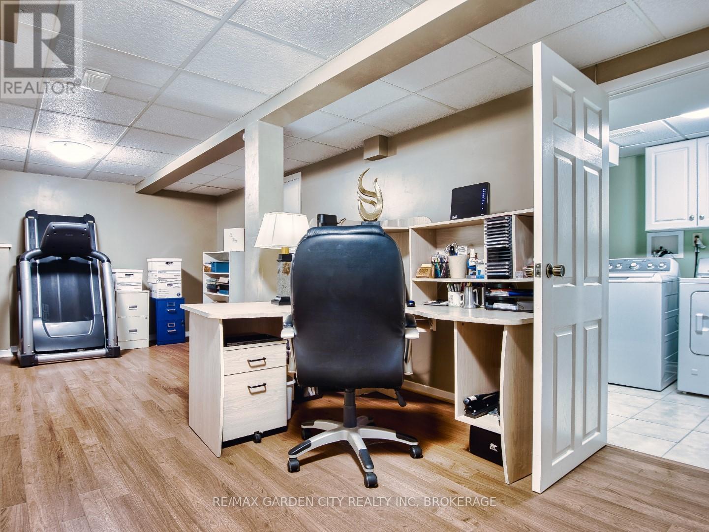 9 Royal Oak Drive, St. Catharines, Ontario  L2N 4B7 - Photo 35 - X12703762