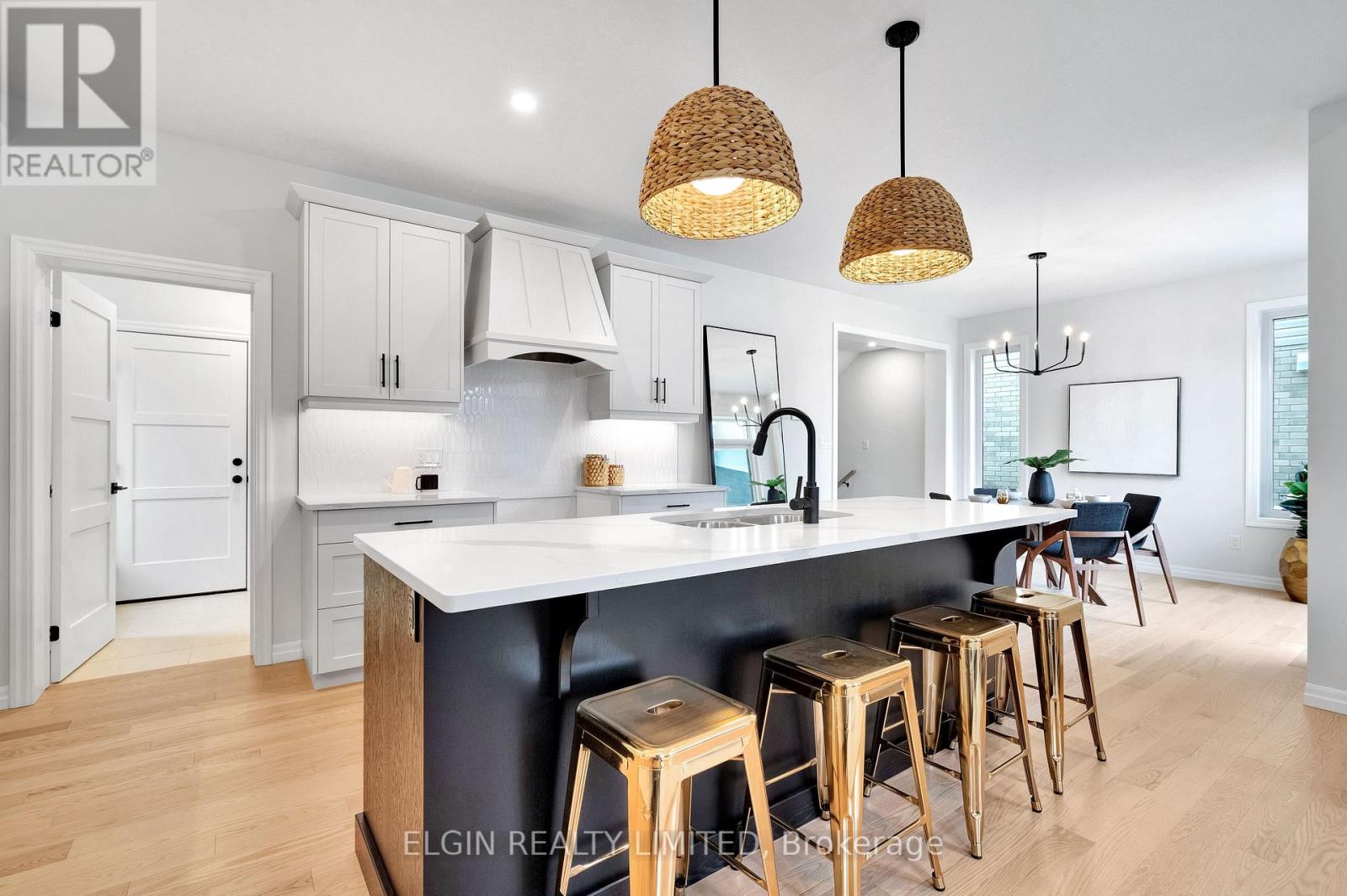 42201 Mcbain Line, Central Elgin, Ontario  N5P 0E4 - Photo 11 - X12576036