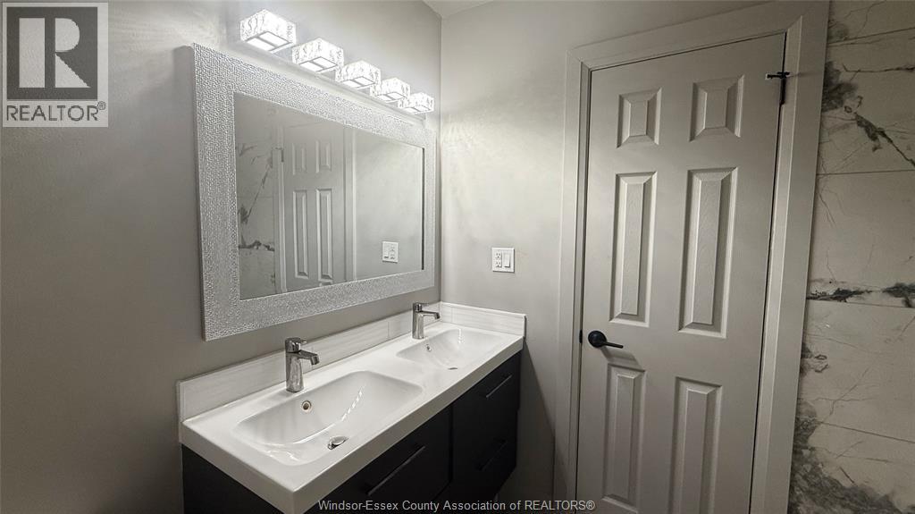 9793 Lynngrove Crescent, Windsor, Ontario  N8R 1B8 - Photo 24 - 26001311