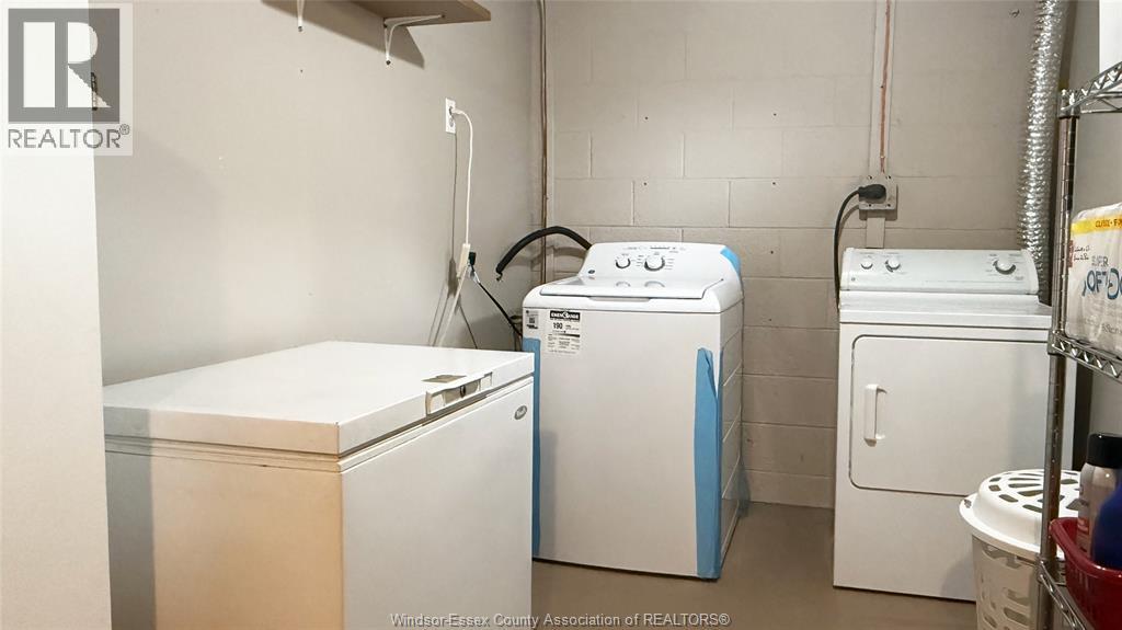 9793 Lynngrove Crescent, Windsor, Ontario  N8R 1B8 - Photo 39 - 26001311