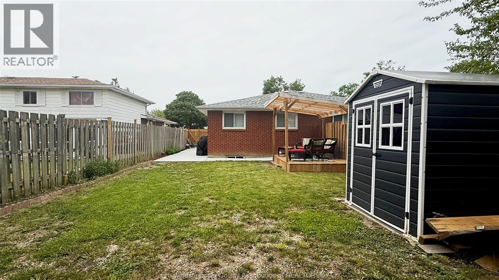 9793 Lynngrove Crescent, Windsor, Ontario  N8R 1B8 - Photo 47 - 26001311
