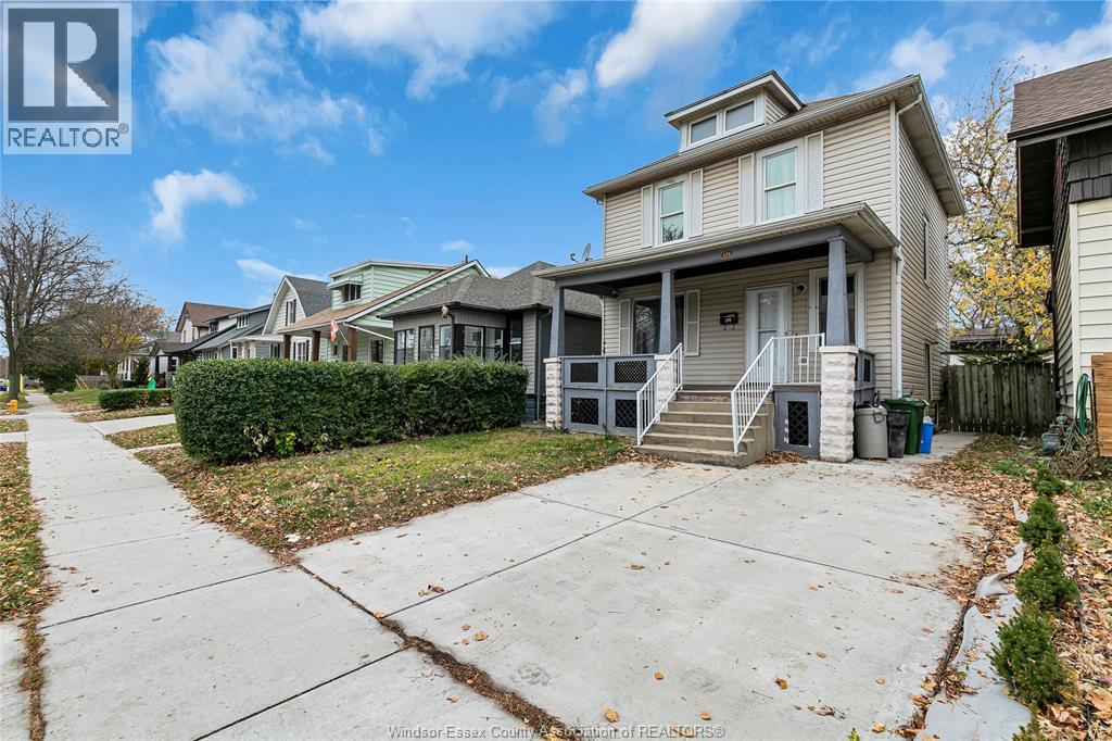 376 Ellis Street, Windsor, Ontario  N8X 1B2 - Photo 2 - 26001309