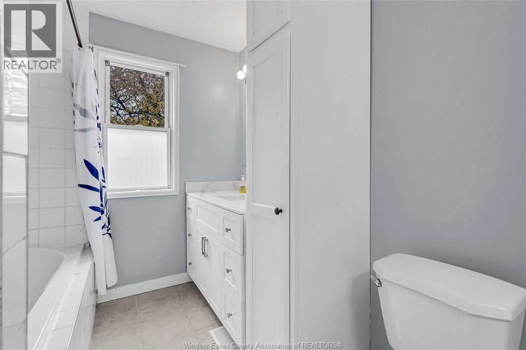 376 Ellis Street, Windsor, Ontario  N8X 1B2 - Photo 23 - 26001309