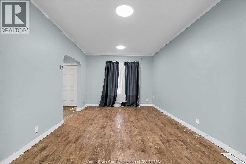376 Ellis Street, Windsor, Ontario  N8X 1B2 - Photo 7 - 26001309