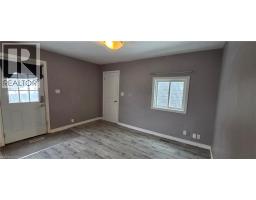 54 WYANDOTTE Street Unit# 2, orillia, Ontario