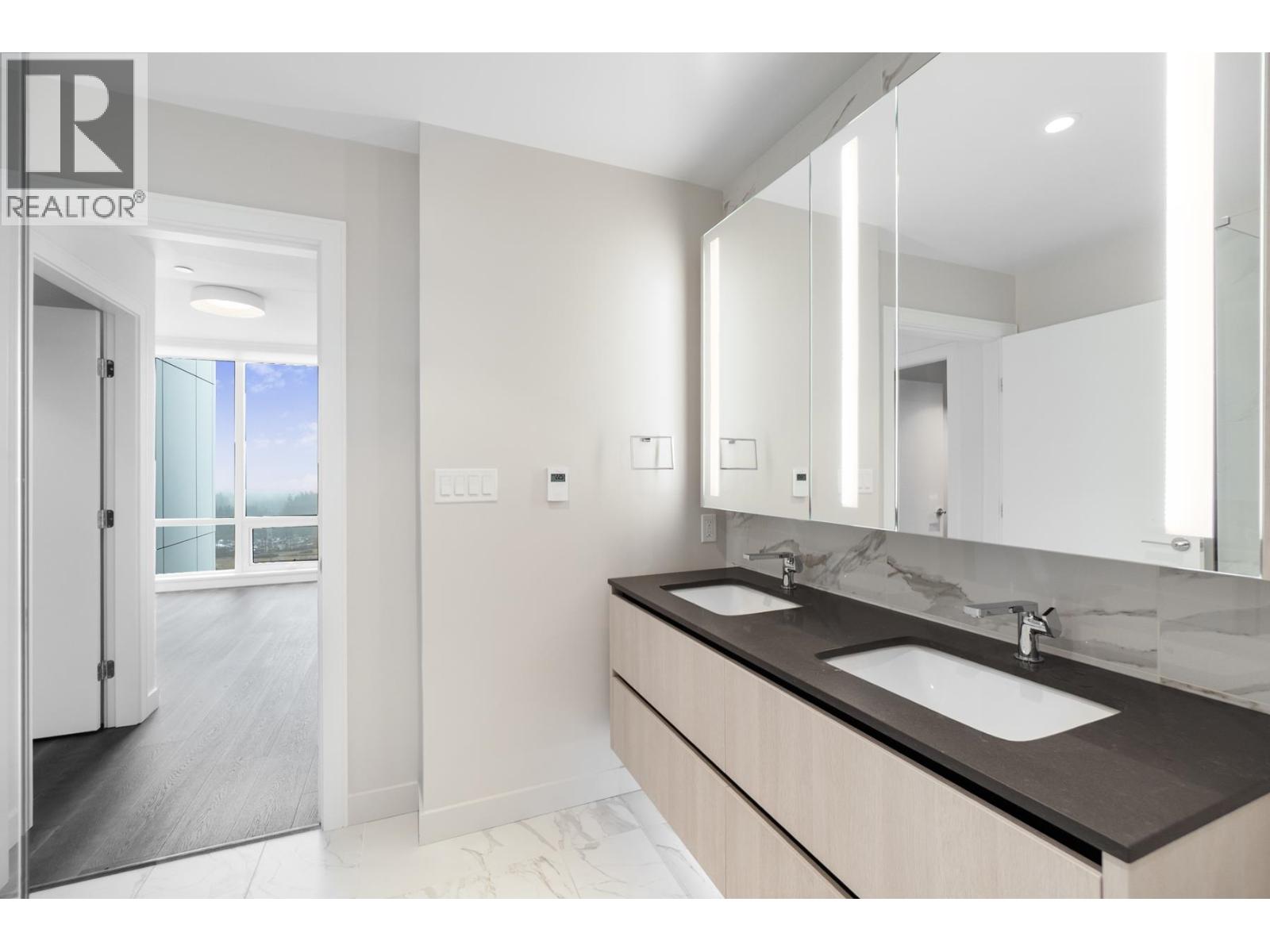 2604 1500 Fern Street, North Vancouver, British Columbia  V7J 0E6 - Photo 28 - R3079543