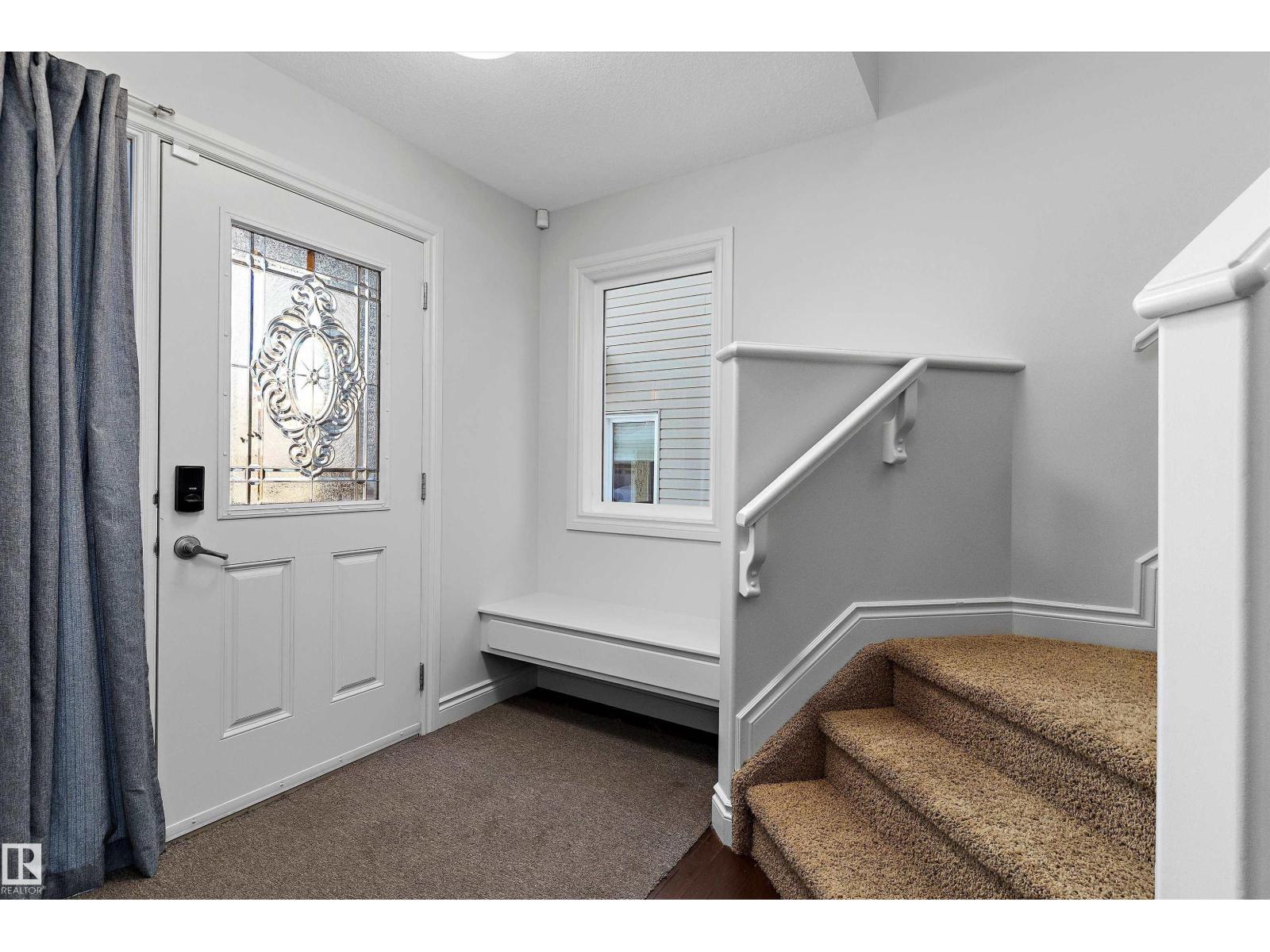 823 172 St Sw, Edmonton, Alberta  T6W 0M6 - Photo 3 - E4470208