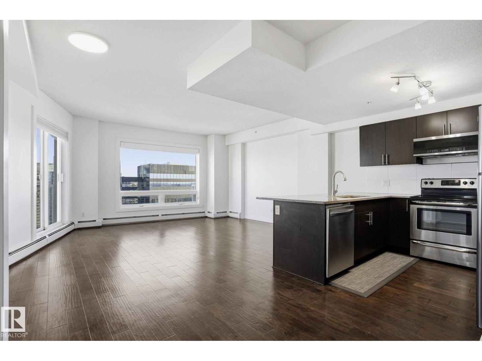 #2702 10152 104 St Nw, Edmonton, Alberta  T5J 0B6 - Photo 5 - E4470270