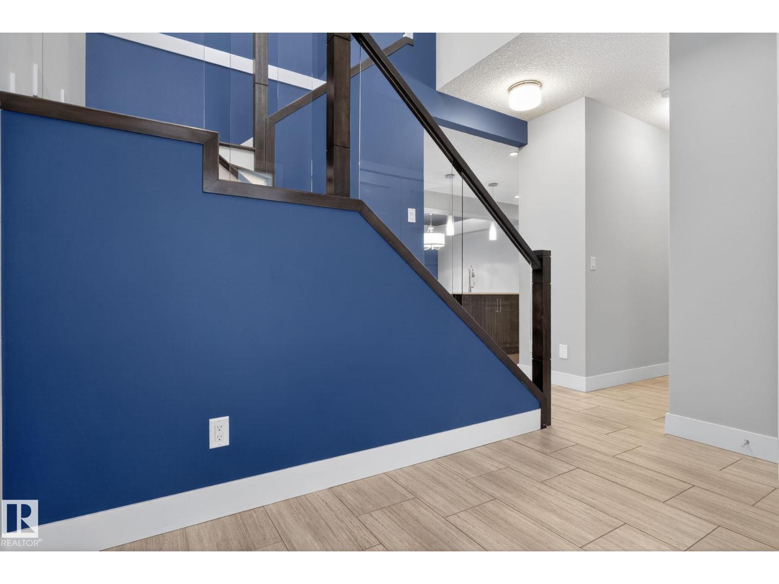 3964 Claxton Lo Sw, Edmonton, Alberta  T6W 1Y7 - Photo 4 - E4470271