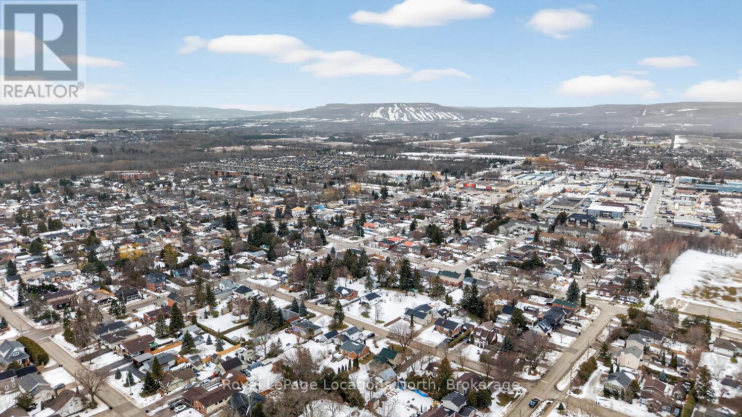 260 Cedar Street, Collingwood, Ontario  L9Y 3A8 - Photo 35 - S12703768