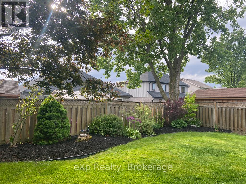 17 Dogwood Drive, Tillsonburg, Ontario  N4G 5S5 - Photo 37 - X12574486