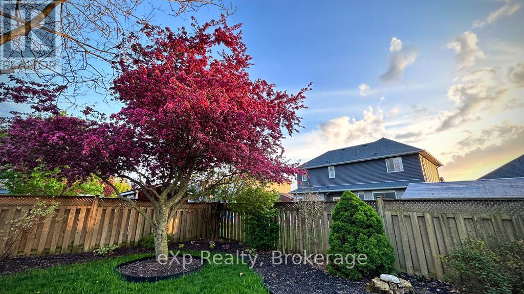 17 Dogwood Drive, Tillsonburg, Ontario  N4G 5S5 - Photo 40 - X12574486