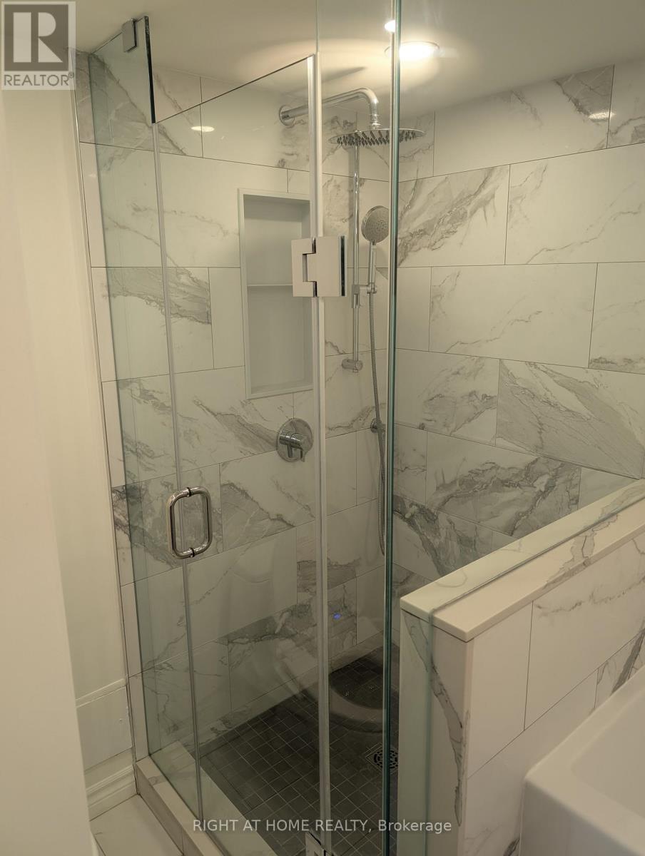 1209 - 25 Maitland Street, Toronto, Ontario  M4Y 2W1 - Photo 7 - C12703742