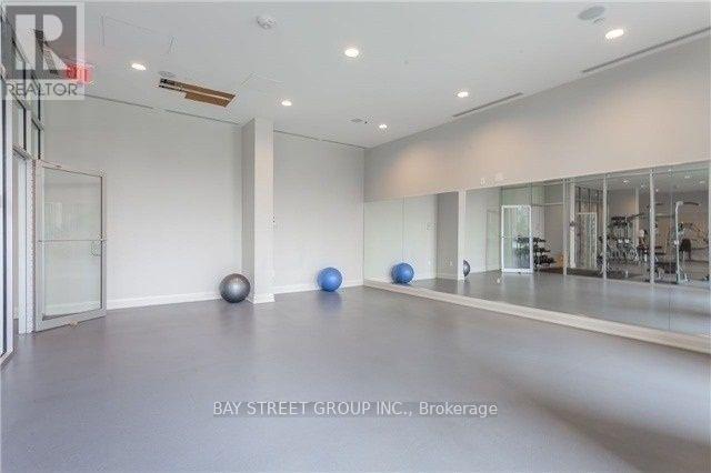 1706 - 62 Forest Manor Road, Toronto, Ontario  M2J 0B6 - Photo 10 - C12703790