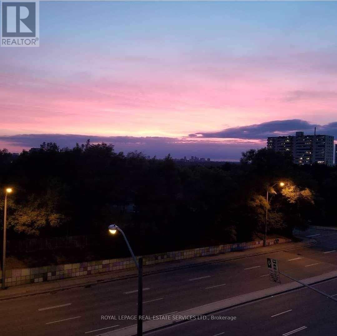 323 - 52 Forest Manor Road, Toronto, Ontario  M2J 0E2 - Photo 18 - C12703808