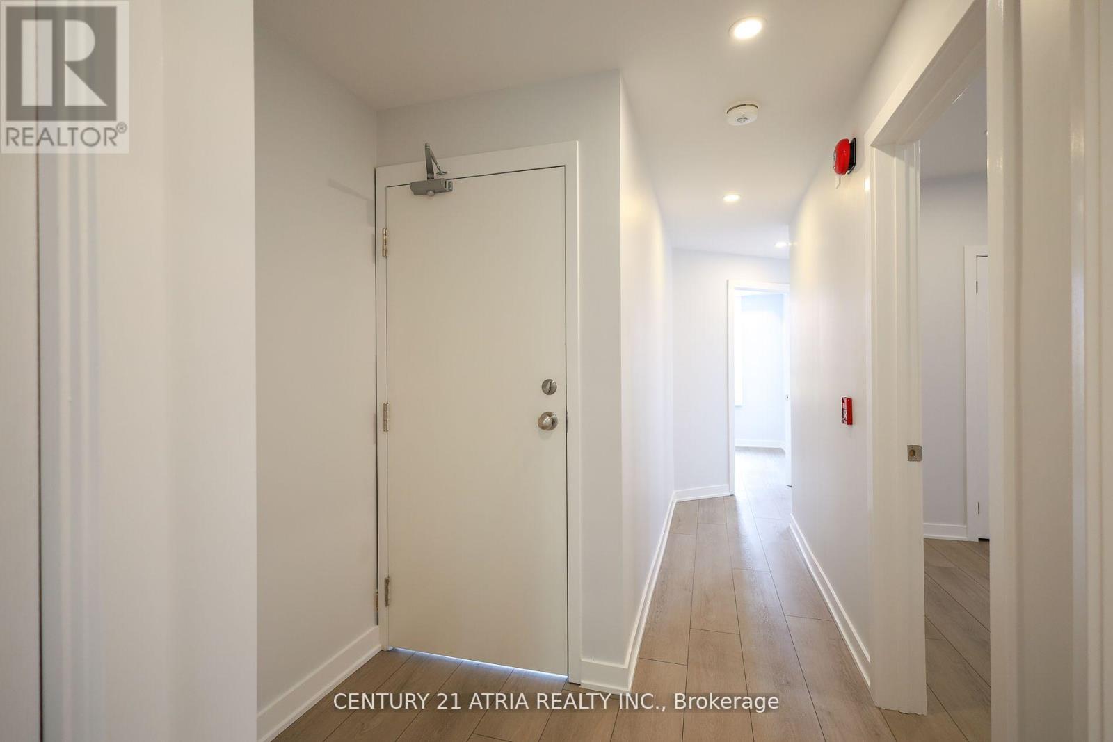 3 - 613 College Street, Toronto, Ontario  M6G 1B5 - Photo 2 - C12703856