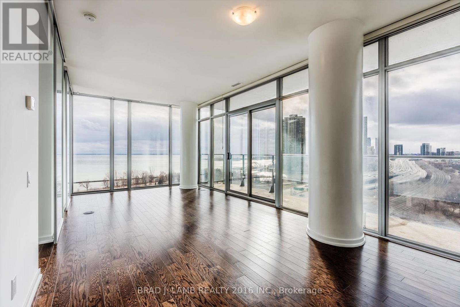 1305 - 103 The Queensway, Toronto, Ontario  M6S 5B3 - Photo 10 - W12703216