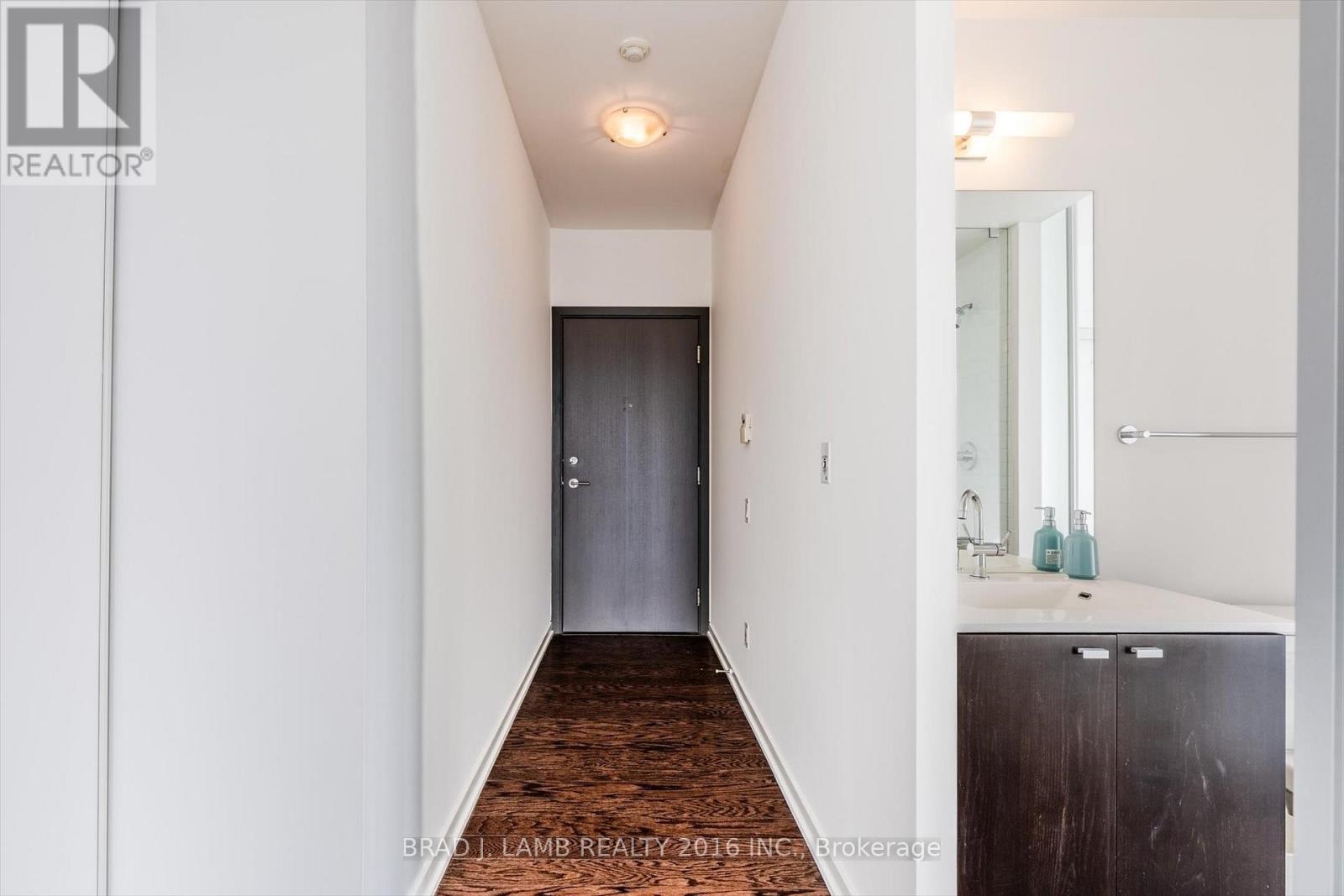 1305 - 103 The Queensway, Toronto, Ontario  M6S 5B3 - Photo 2 - W12703216