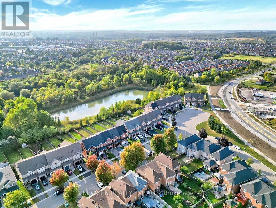 Upper - 68 Root Crescent E, Ajax, Ontario  L1T 4M3 - Photo 4 - E12701290